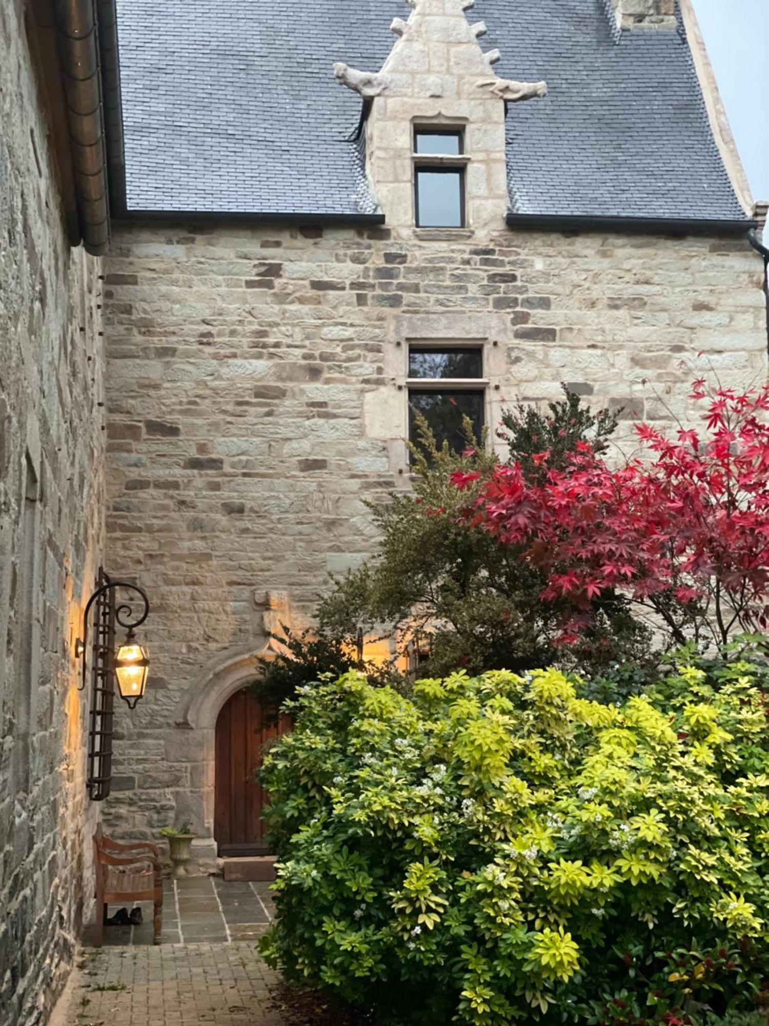 Manoir Medieval Du XV Ieme Siecle Minihy-Treguier Exterior photo